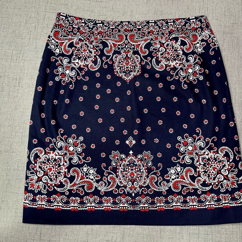 Talbots Navy Blue, Red & White Nautical Paisley Floral Pencil Skirt 8 - Picture 7 of 9